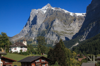 Blick auf das Wetterhorn von Grindelwald aus, Kanton Bern, Schweiz