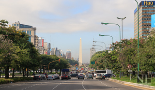 Avenida 9 de Julio (Breiteste Stra�e der Welt), Buenos Aires, Argentinien