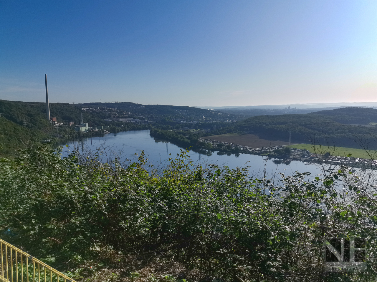 Blick auf die Ruhr bei Wetter